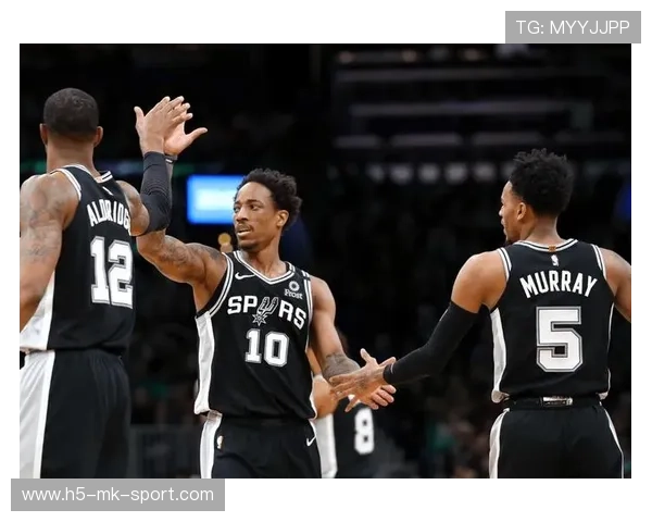 马刺队青训营锻造未来巨星，马刺团队篮球